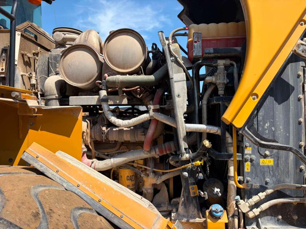 Caterpillar 966M Foto 27