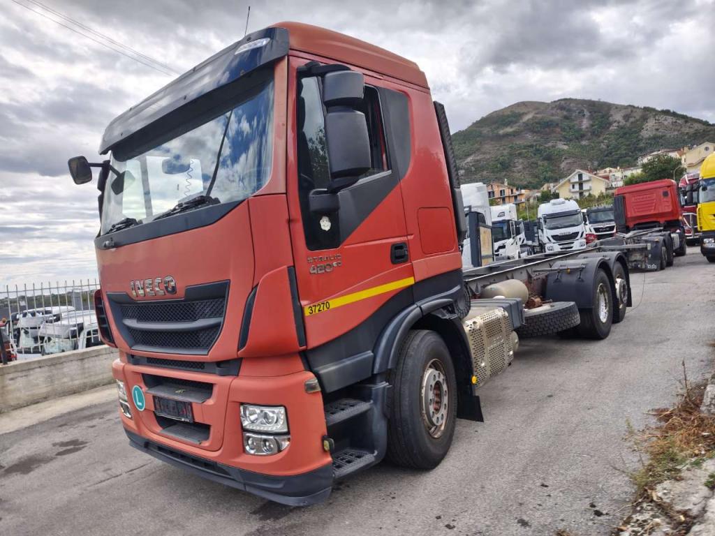 Iveco HI-STREET 260S42 Foto 22