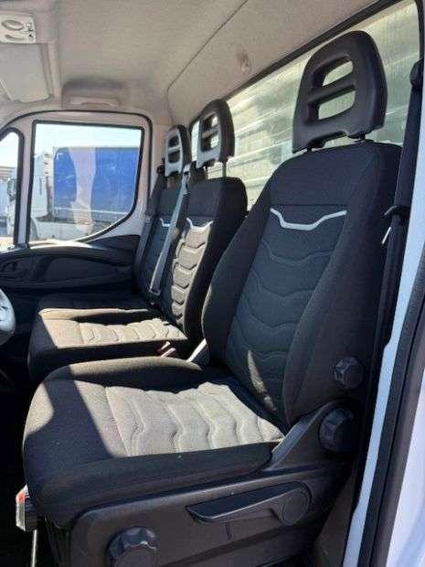 Iveco Daily 35C16 Foto 5
