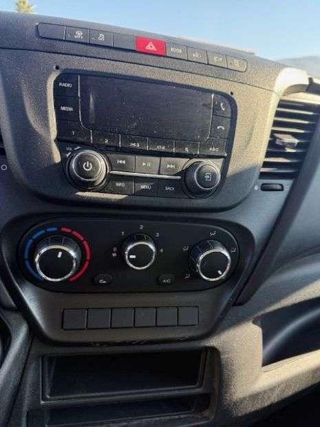 Iveco Daily 35C16 Foto 6