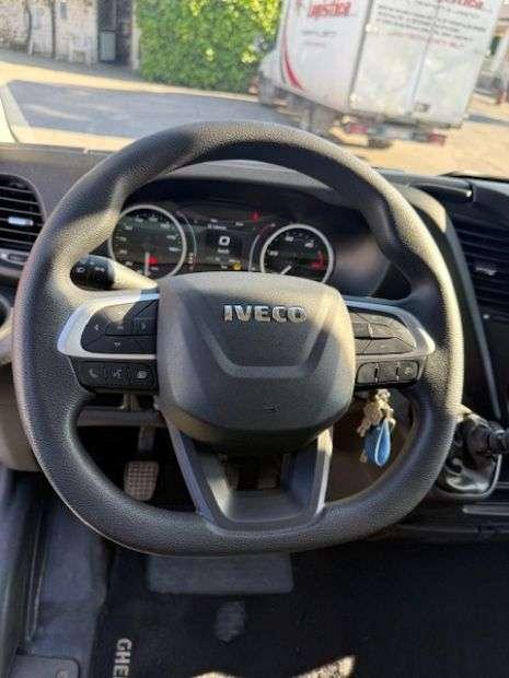 Iveco Daily 35C16 Foto 9