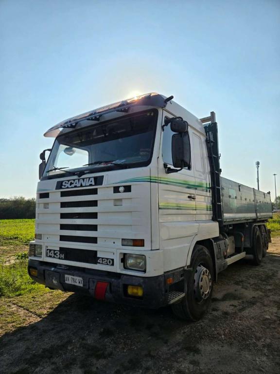 Scania 143H Foto 4