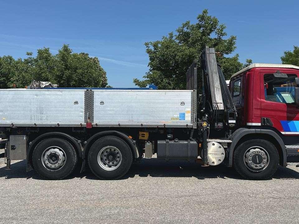 Scania P320 DB 6x2 Foto 17