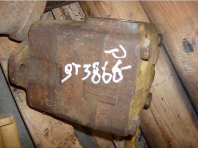 Pompa idraulica per Caterpillar 988 in vendita da CERVETTI TRACTOR Srl