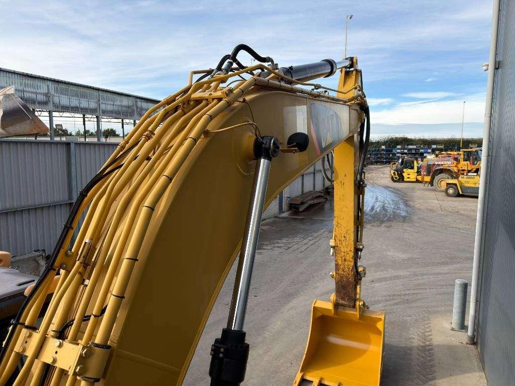 Caterpillar 320D L Foto 23