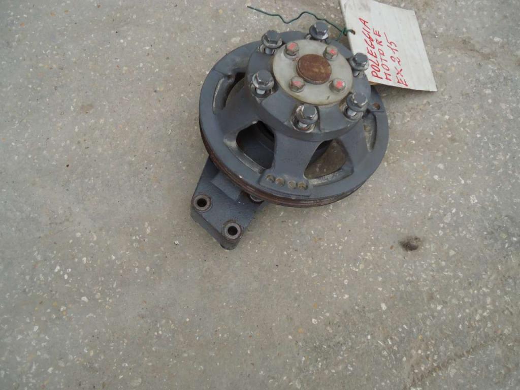 Puleggia per Fiat Hitachi EX215 (codice 99451037) Foto 2
