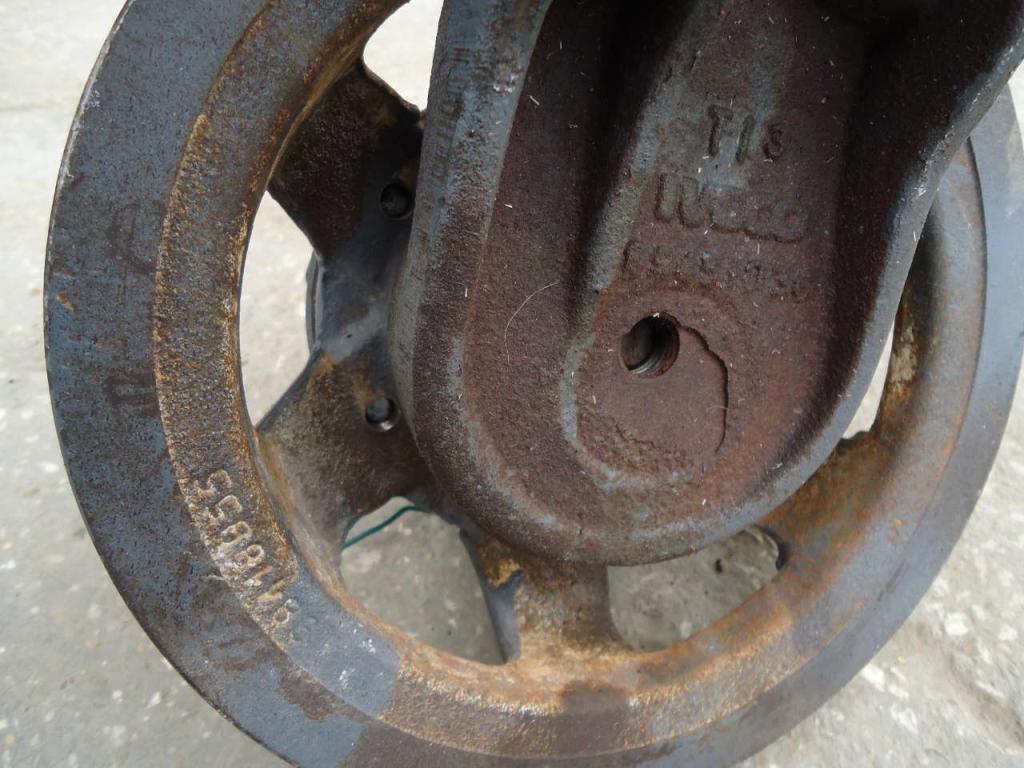 Puleggia per Fiat Hitachi EX215 (codice 99451037) Foto 3