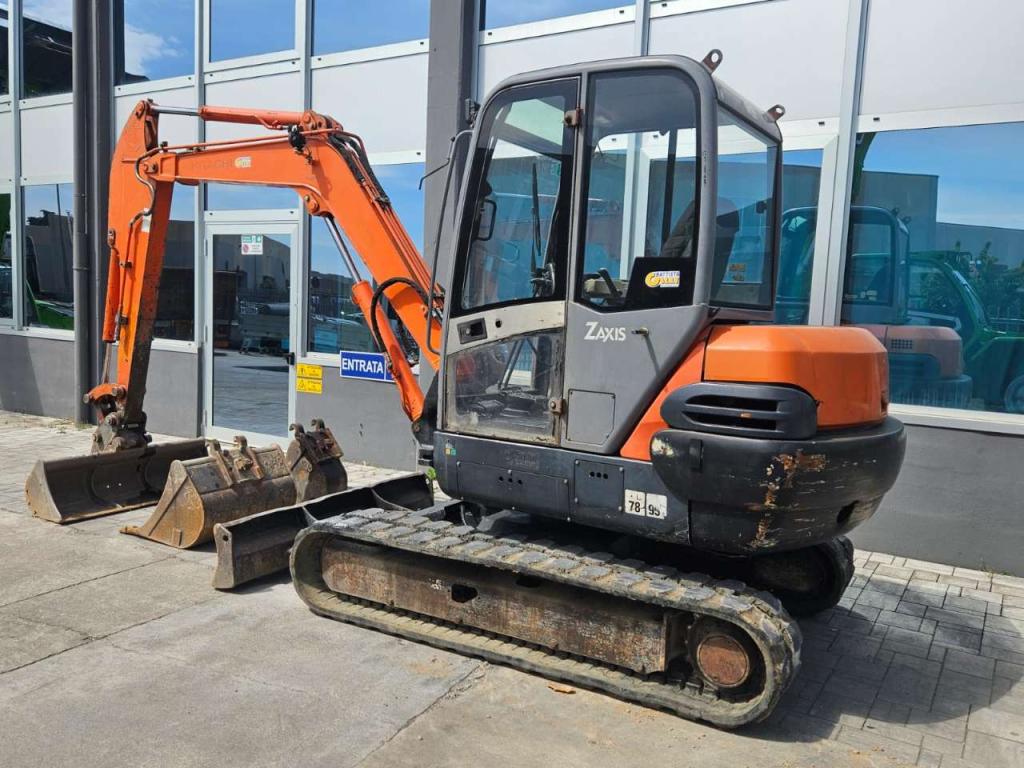Hitachi ZX50 CLR Foto 3