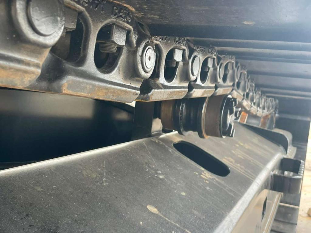 Caterpillar 323D3 Foto 18