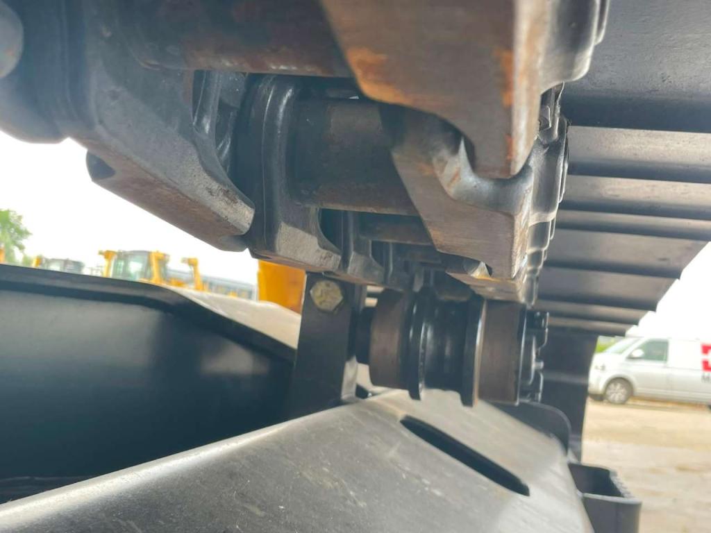 Caterpillar 323D3 Foto 19