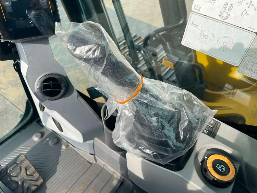 Caterpillar 323D3 Foto 26