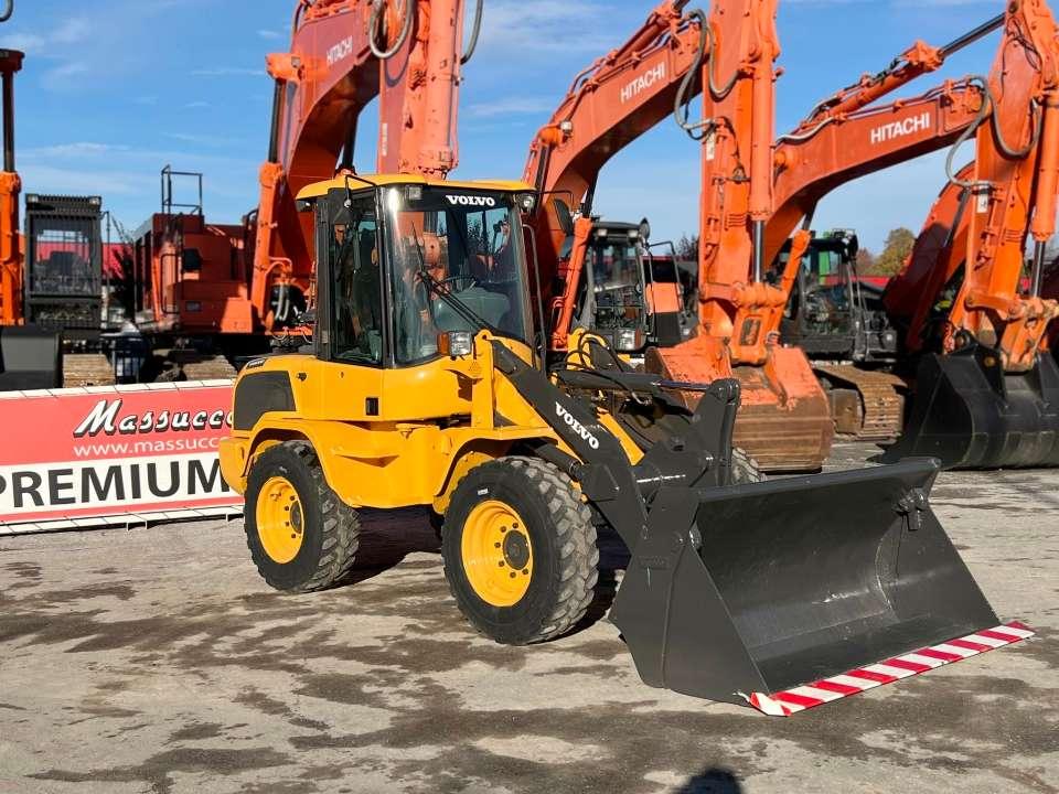 Volvo L30G Foto 11