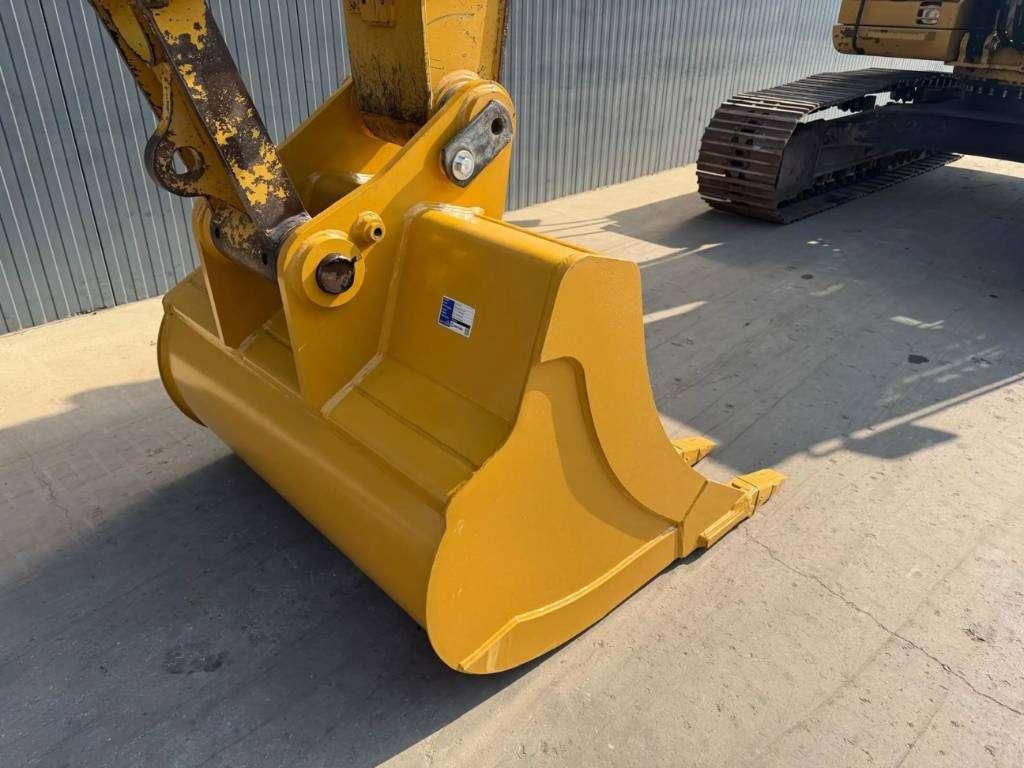 Caterpillar 323D L Foto 11