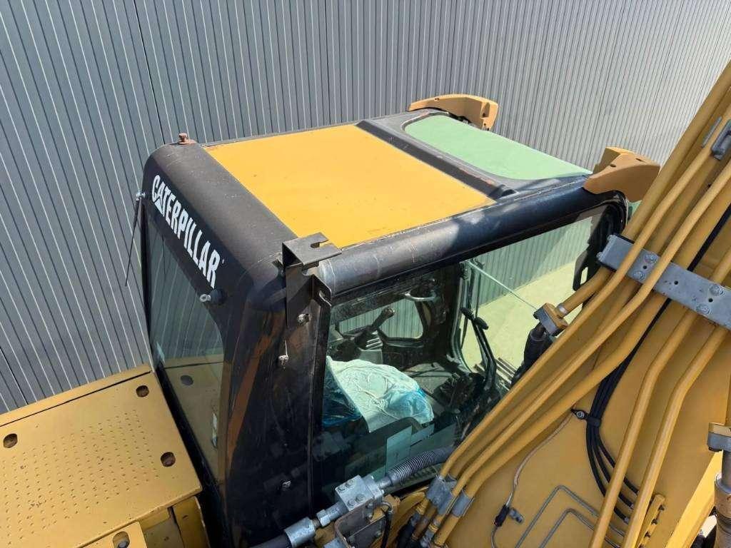 Caterpillar 323D L Foto 14