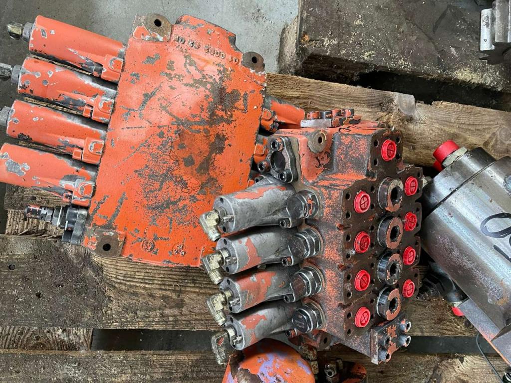 Rexroth Distributore idraulico per PMI 450 Foto 1