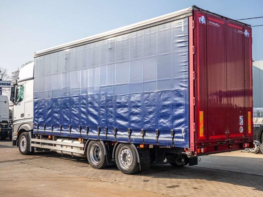 Mercedes-Benz ACTROS 2645 L+REMORQUE Foto 4