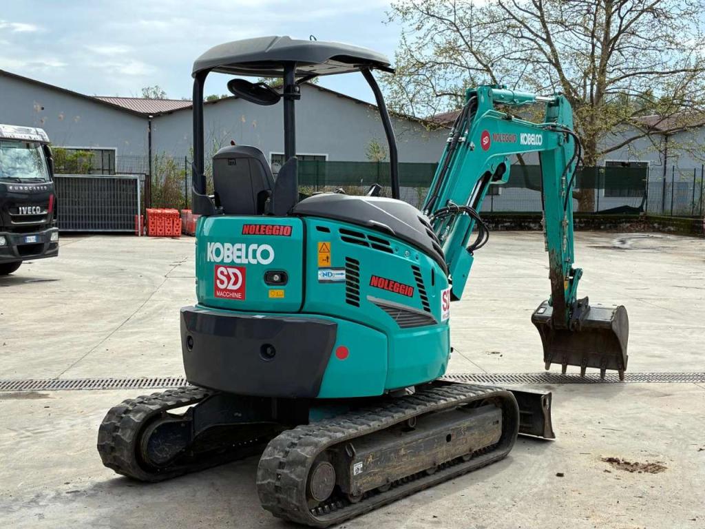 Kobelco SK30-sr Foto 2