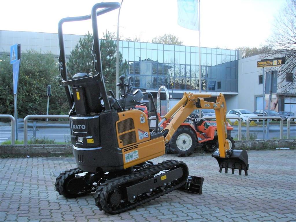 Kato HD 12 VXE - MOTORE YANMAR CARRO ALLARGABILE Foto 12