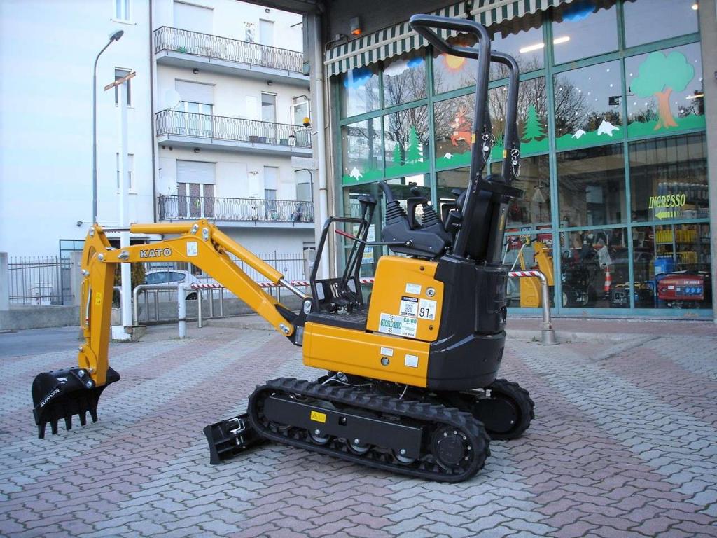 Kato HD 12 VXE - MOTORE YANMAR CARRO ALLARGABILE Foto 3