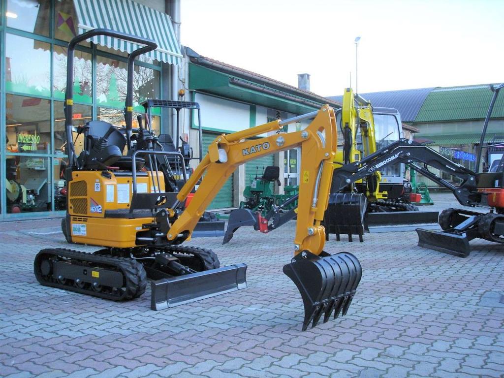Kato HD 12 VXE - MOTORE YANMAR CARRO ALLARGABILE Foto 5