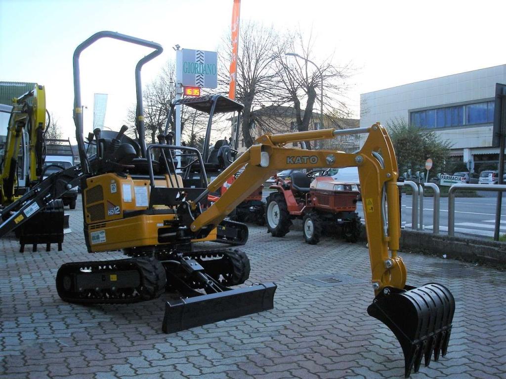 Kato HD 12 VXE - MOTORE YANMAR CARRO ALLARGABILE Foto 7