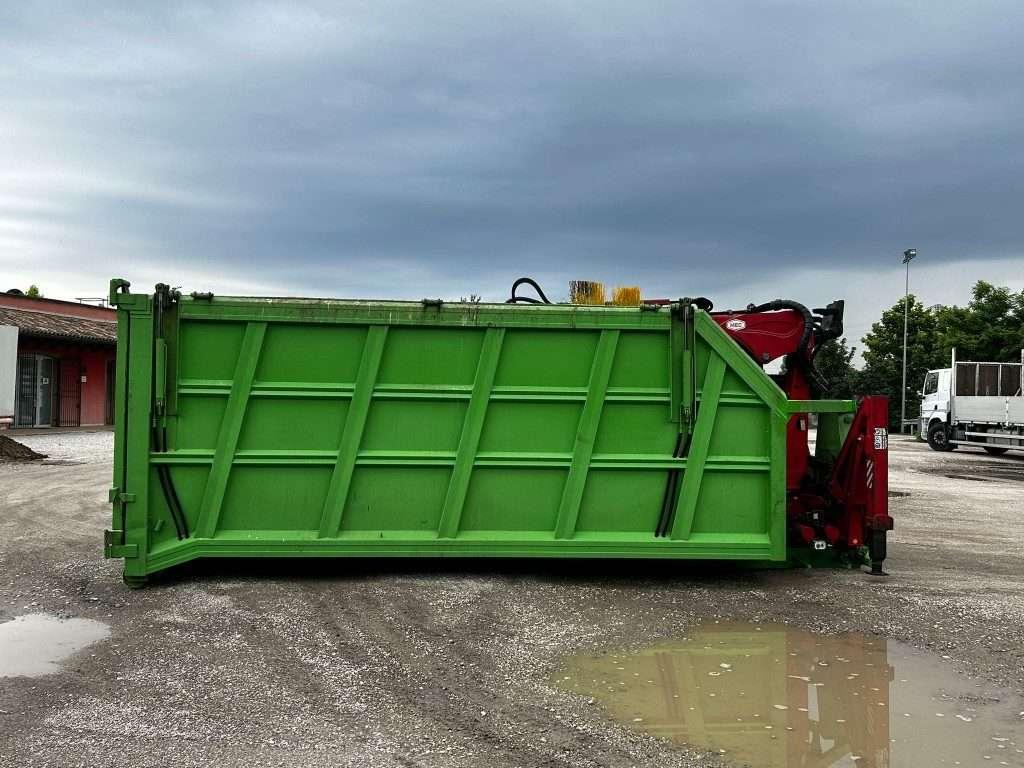 Mec SCARRABILE USATO CON COPERCHIO E GRU Foto 7