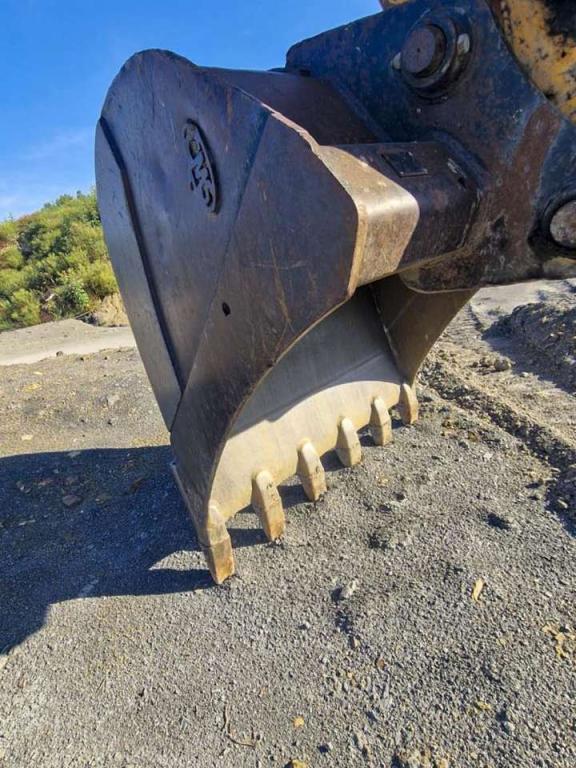 JCB JS235HD Foto 10