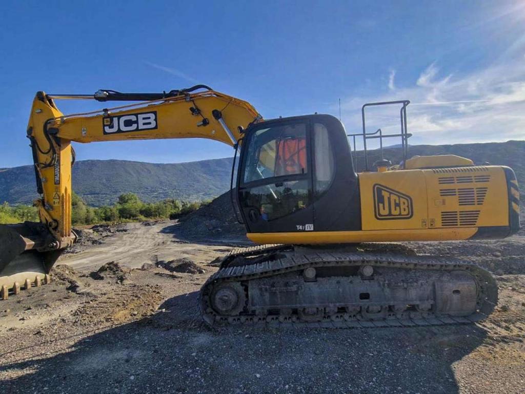 JCB JS235HD Foto 2
