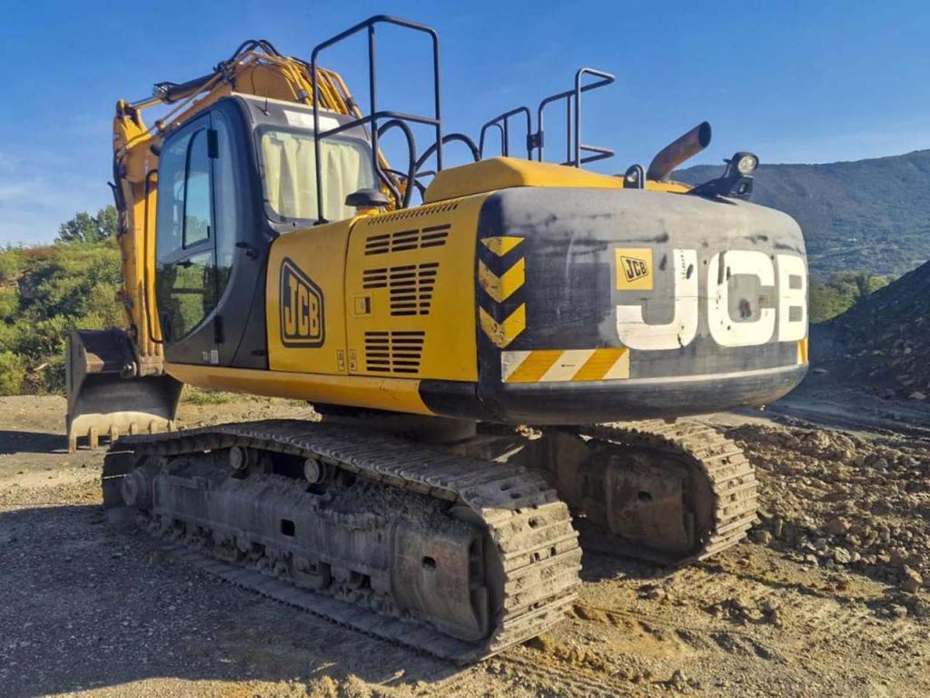 JCB JS235HD Foto 3
