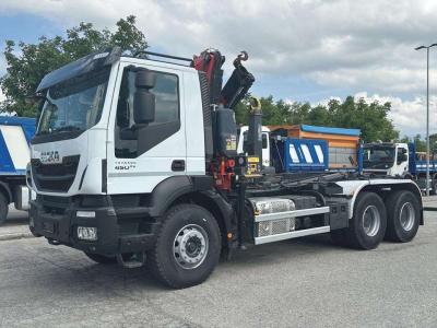 Iveco Trakker 450 6x4 in vendita da Massucco T. Srl