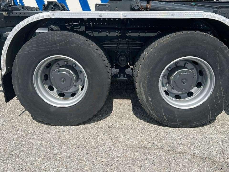Iveco Trakker 450 6x4 Foto 11