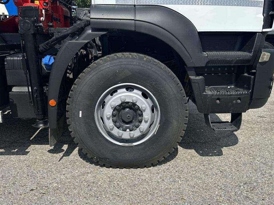 Iveco Trakker 450 6x4 Foto 13