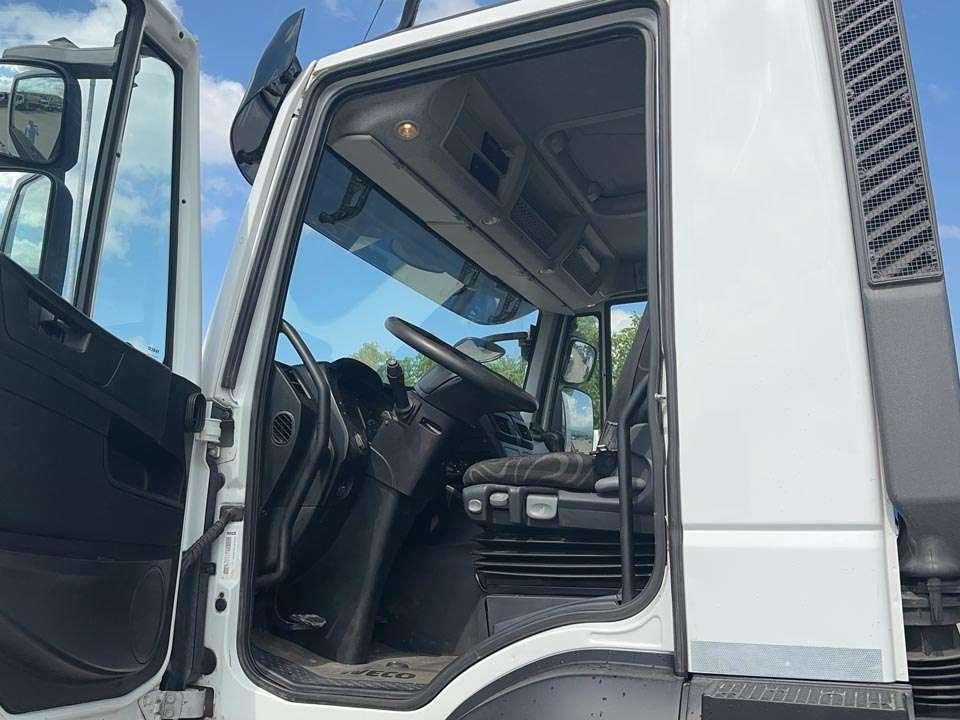 Iveco Trakker 450 6x4 Foto 15