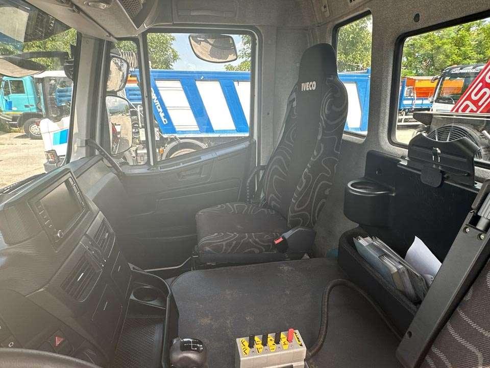 Iveco Trakker 450 6x4 Foto 19