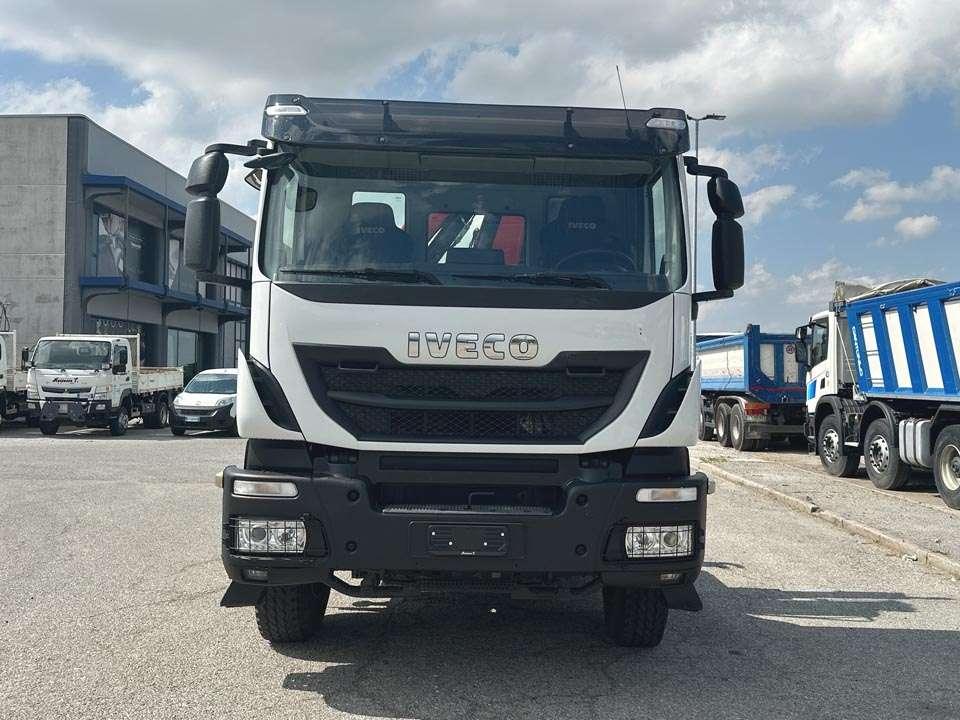 Iveco Trakker 450 6x4 Foto 22