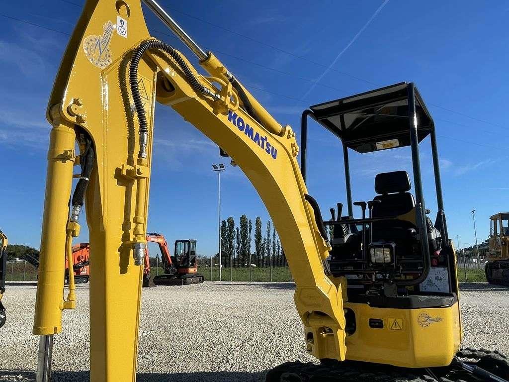 Komatsu PC18 MR-5 Foto 4