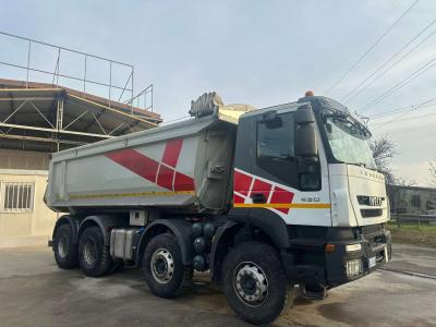 Iveco Trakker 450 in vendita da Albacamion Srl