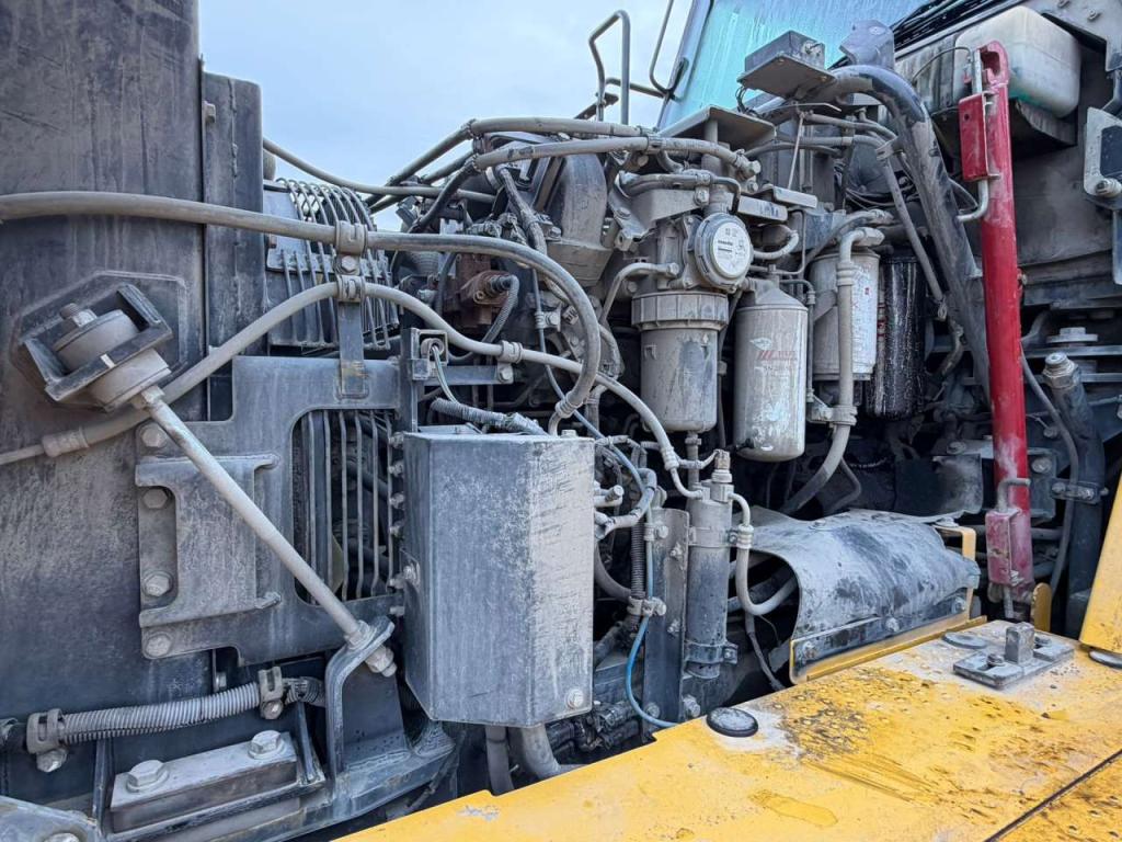 Komatsu HM300-3 Foto 29
