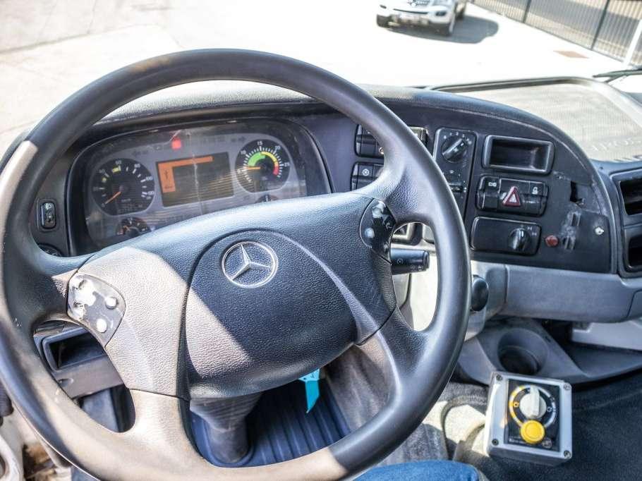 Mercedes-Benz ACTROS 3241 BB+LIEBHERR+BAND/BELT/THEAM16M Foto 9