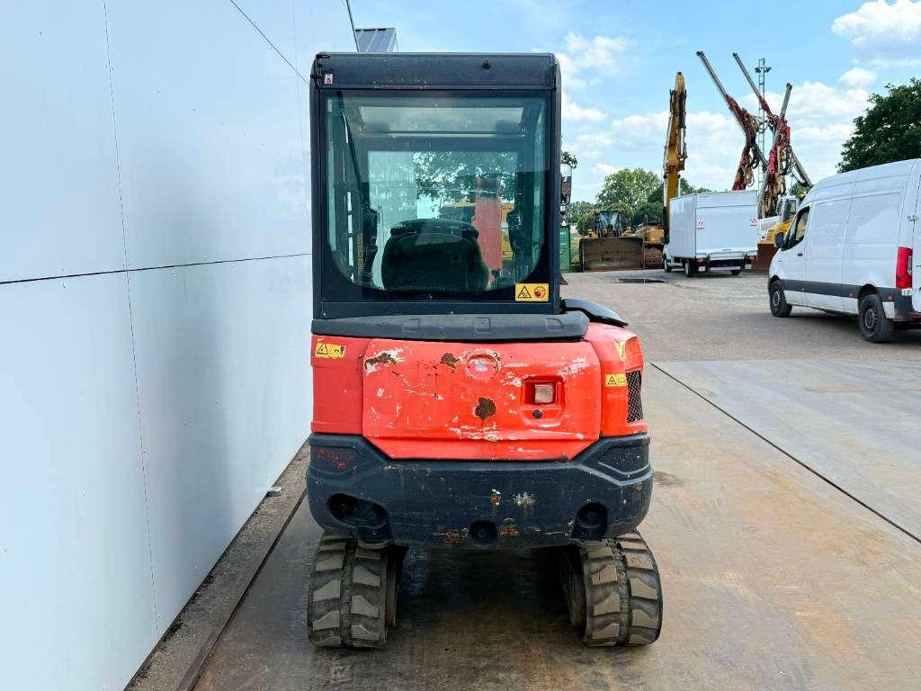 Kubota KX027-4 - Hammer Lines / Quick Coupler Foto 4