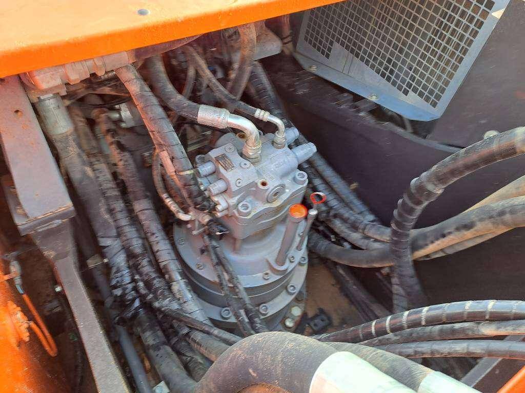 Hitachi Zx350LCN-6 Foto 25