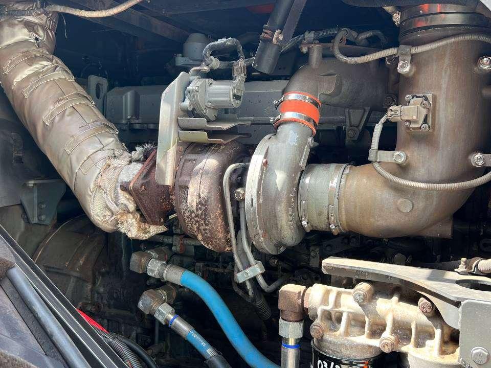 Hitachi ZW370-6 Foto 17