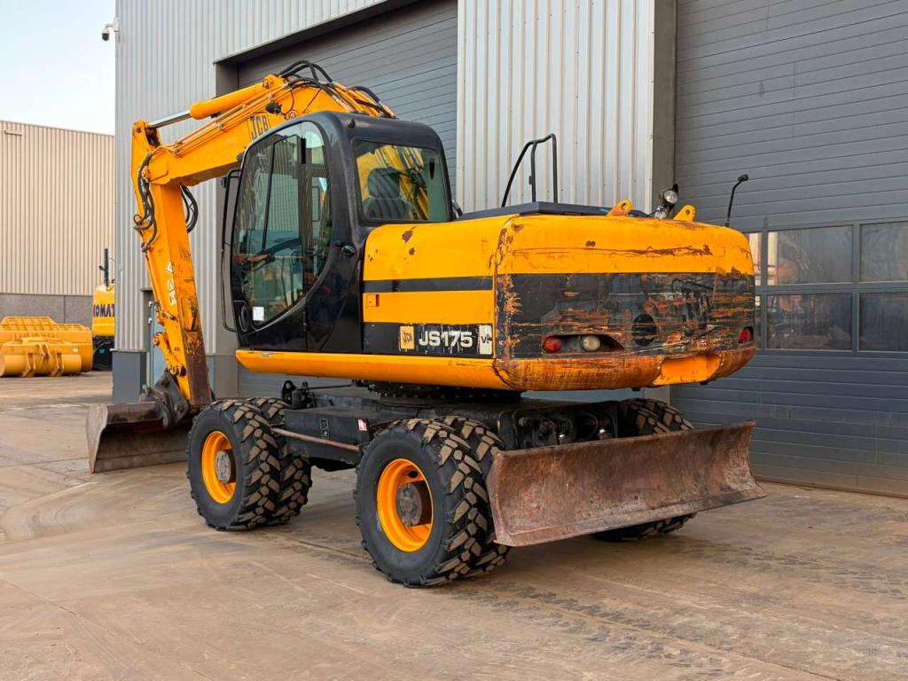 JCB JS175W Foto 3