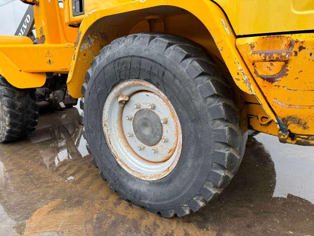 Volvo L30B - Bucket + Forks / Quick Coupler Foto 25