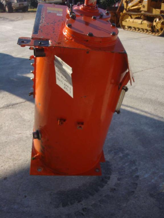 Serbatoio olio idraulico per ZAXIS 210-3 E 240-3 Foto 4