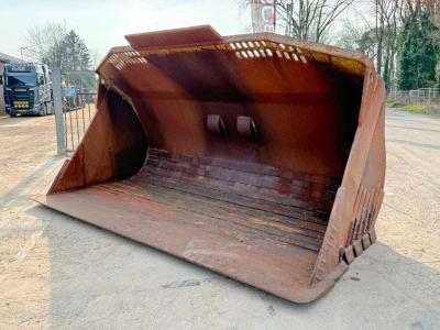 Caterpillar 988 Bucket - Good Overall Condition in vendita da Boss Machinery