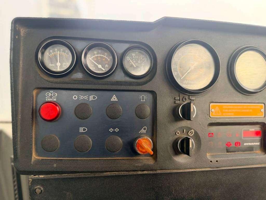 Dynapac CA302D Foto 12