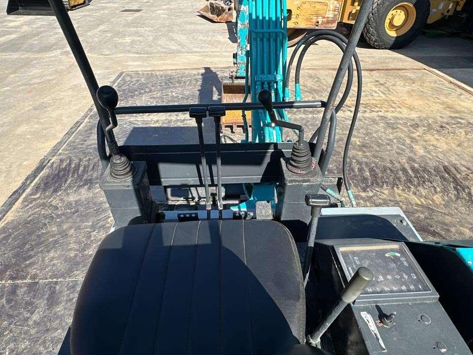 Kobelco SK 27 Foto 15