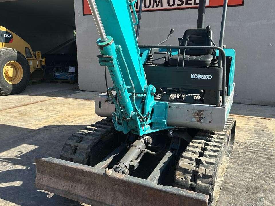 Kobelco SK 27 Foto 8