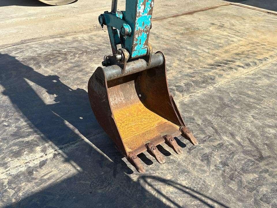 Kobelco SK 27 Foto 9